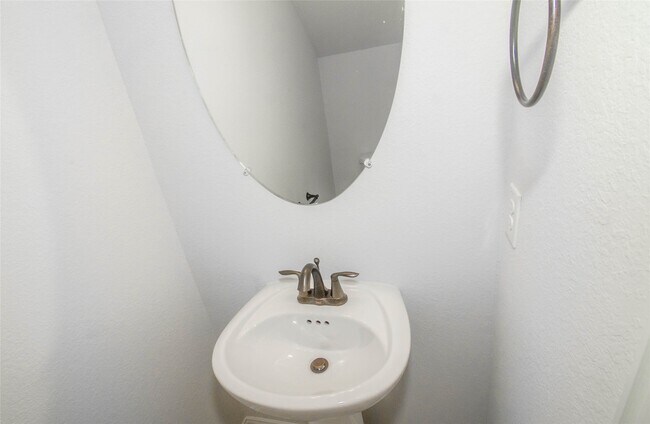 Building Photo - 18403 Weeping Spring Dr