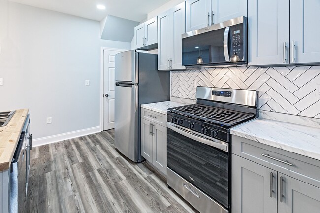 Building Photo - 3 Bedroom, 1.5 bath home in the City of Wilmington