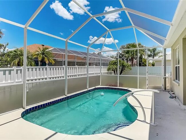 Building Photo - 3-Bed 2-Bath Unfurnished Pool Home - Greenfield Plantation