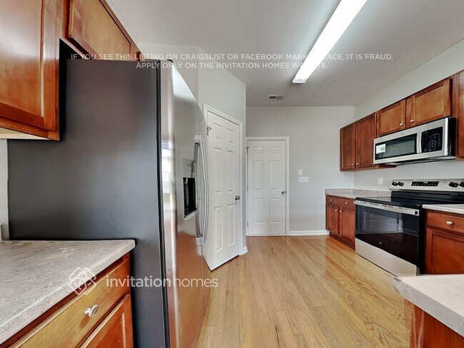 Building Photo - 170 Plott Hound Dr