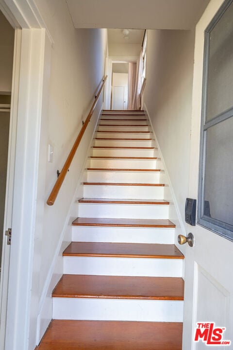 Building Photo - 149 N Van Ness Ave