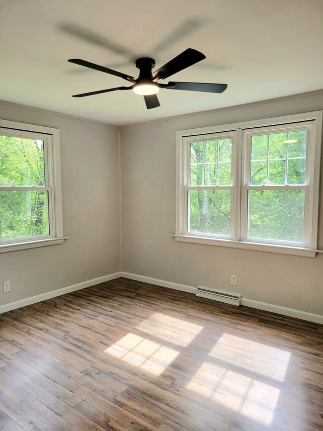 Building Photo - For Rent...300 Bethel, Collinsville