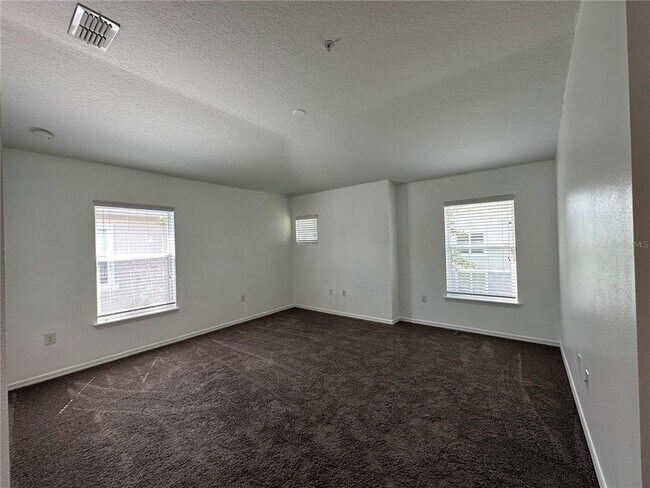 Building Photo - 6624 S Goldenrod Rd