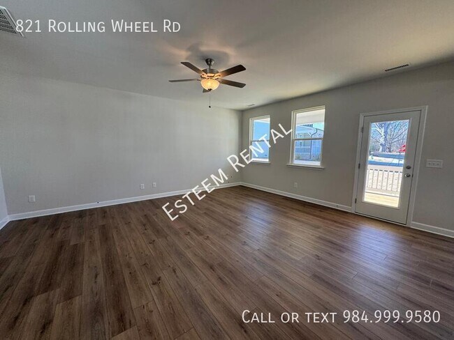 Building Photo - 821 Rolling wheel Rd