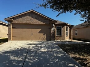 Building Photo - Luckey Ranch One-Story Home with Flex Room