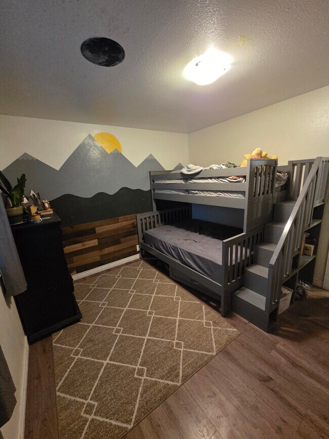 Building Photo - 4701 Turnberry Pl