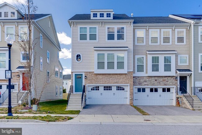 Building Photo - 7520 Calais Way