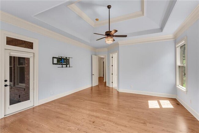 Building Photo - 5861 Yoshino Cherry Ln NE