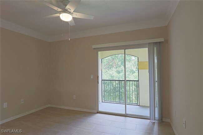 Building Photo - 11521 Villa Grand