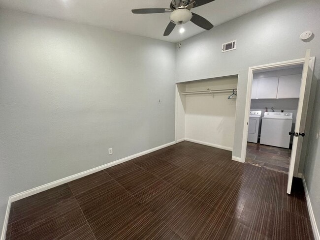 Building Photo - COMING SOON! ! Beautiful 3 Bed 2 Bath Corner Lot Cathedral City Home!