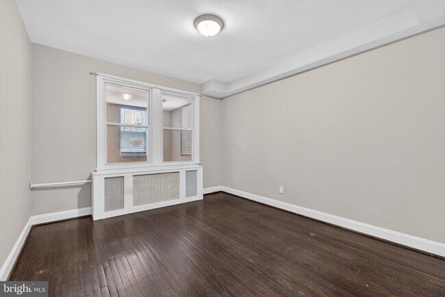 Building Photo - 46 Quincy Pl NE