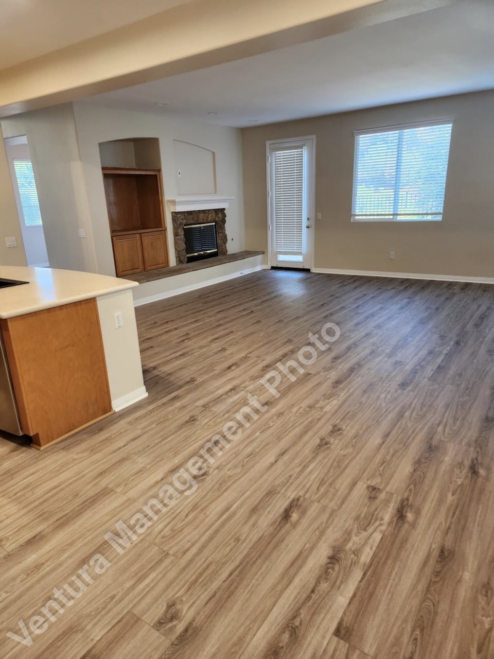 Building Photo - 5885 Indian Point Dr