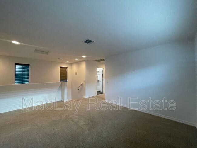 Building Photo - 1708 S 82nd Way