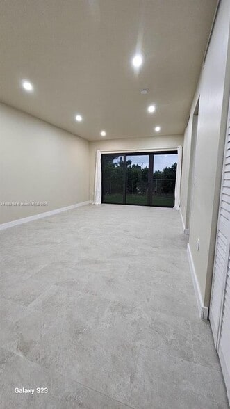 Building Photo - 21263 SW 234th St