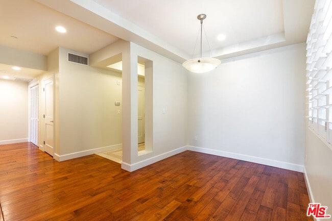 Building Photo - 1751 Appian Wy