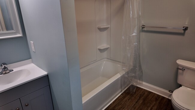 Building Photo - 110 Myers Ave