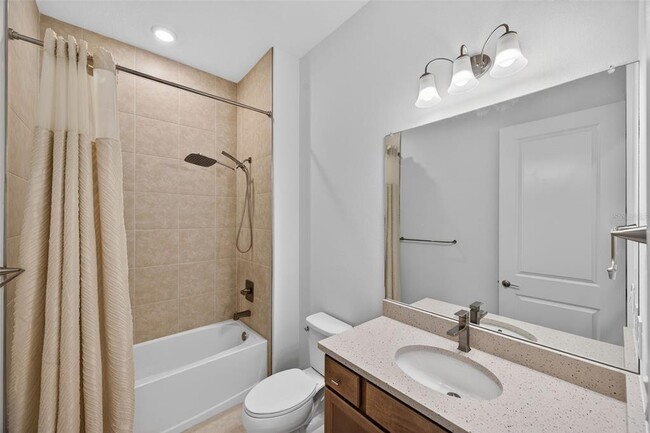 Building Photo - 8225 Golden Bch Ct