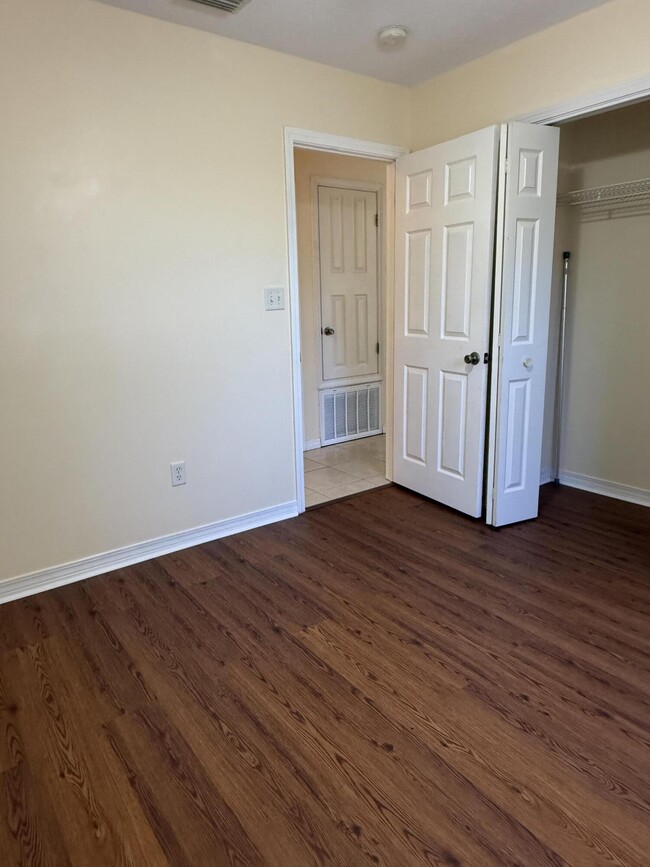 Building Photo - 12341 US-90