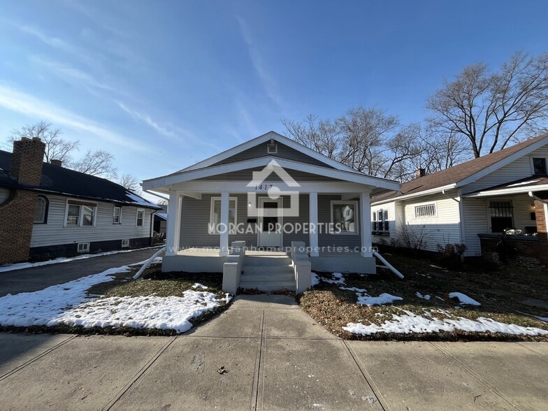 Primary Photo - 1417 Arrow Ave