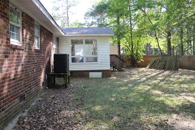 Building Photo - Northeast Columbia Spring Valley Rental