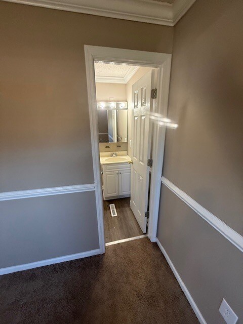 Building Photo - 114 Pinewood St