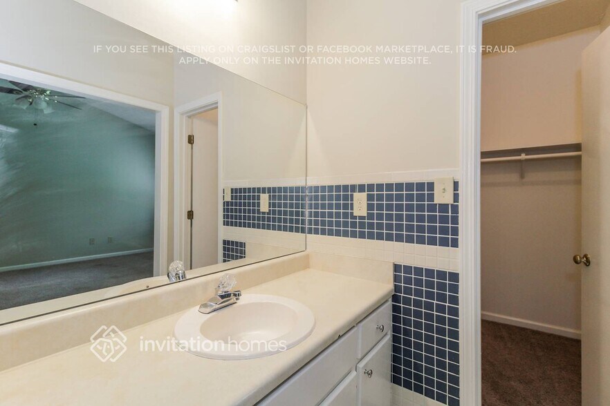 Building Photo - 1130 Guernsey Dr