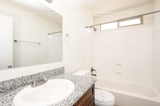 Building Photo - 6835 W Ocotilla Ln