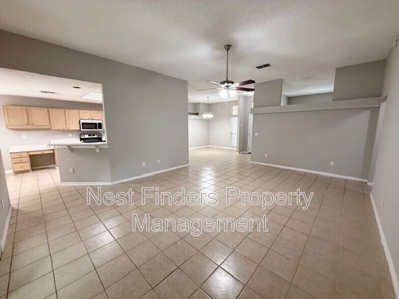 Building Photo - 816 Brookstone Ct