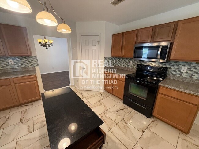 Building Photo - 4547 Brimmer Pl Dr