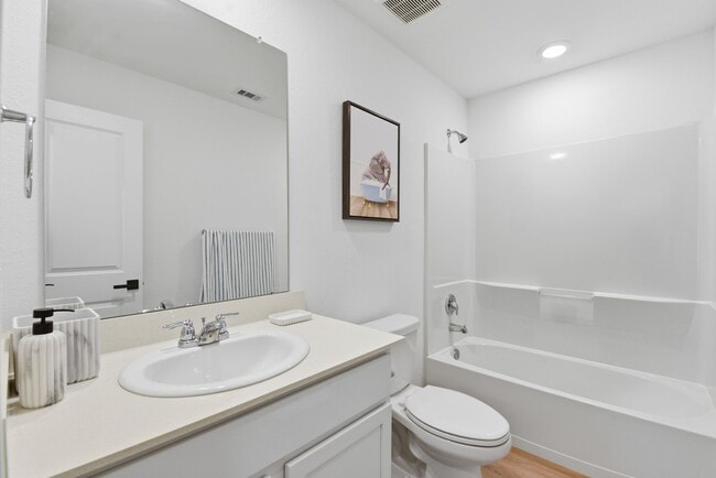 Building Photo - 22346 Curly Maple Dr