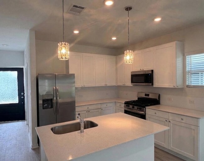 Building Photo - 17808 Indigo Bunting Ln