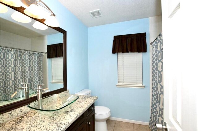 Building Photo - 22722 Birch Point Dr
