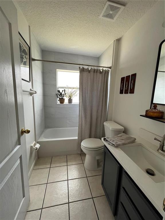 Building Photo - 8312 Lake Park Estates Blvd