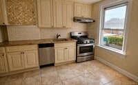Building Photo - 68-07 59th Dr