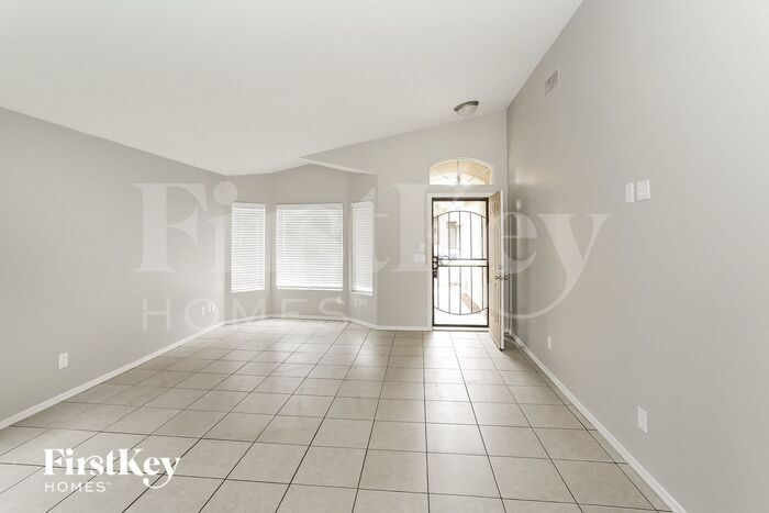 Building Photo - 7623 W Nicolet Ave