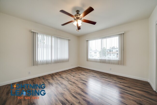 Building Photo - 1060 S Stanley Ave