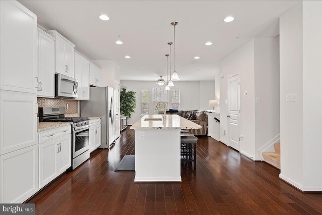Building Photo - 245 Mill Crossing Ct