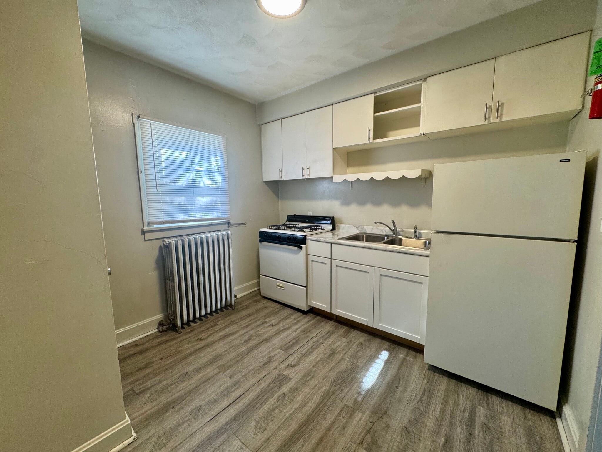 Building Photo - 1622 Washington St