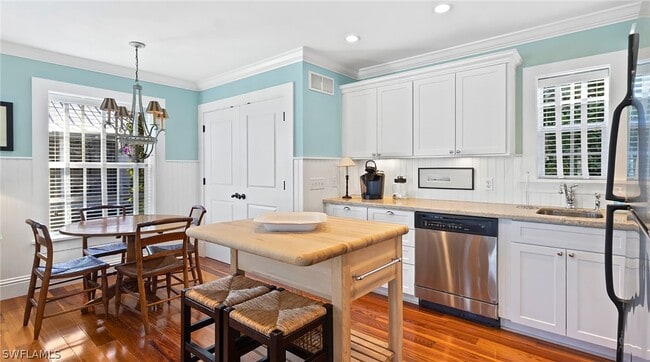 Building Photo - 187 Broad Ave S