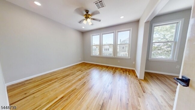 Building Photo - 11 Schuyler Ct