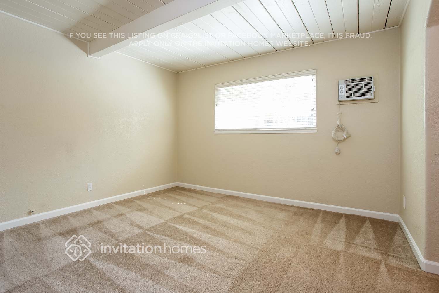 Building Photo - 2816 Glenside Dr