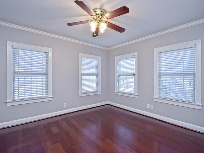 Building Photo - Charming 2 bed/1 bath home in the East side