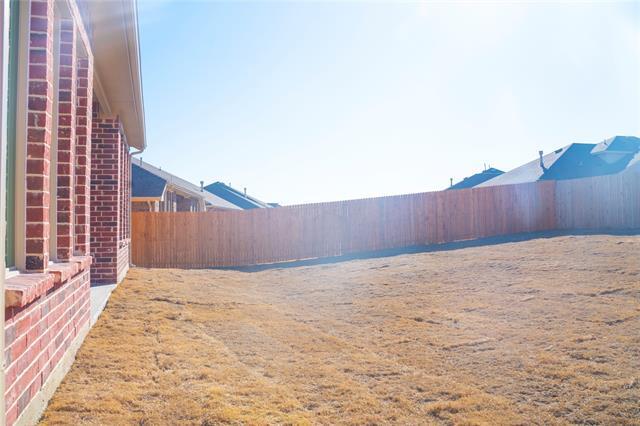 Building Photo - 14625 Little Water Dr