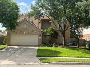 Building Photo - 121 Ozuna Dr