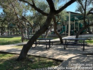 Building Photo - 1660 Spice Spring