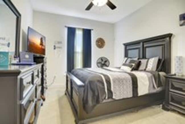 Building Photo - 1908 Chandler Ave