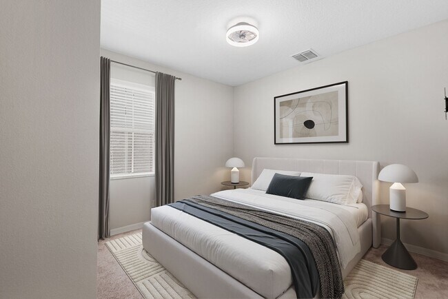 Building Photo - RIVERVIEW HOME FOR RENT!