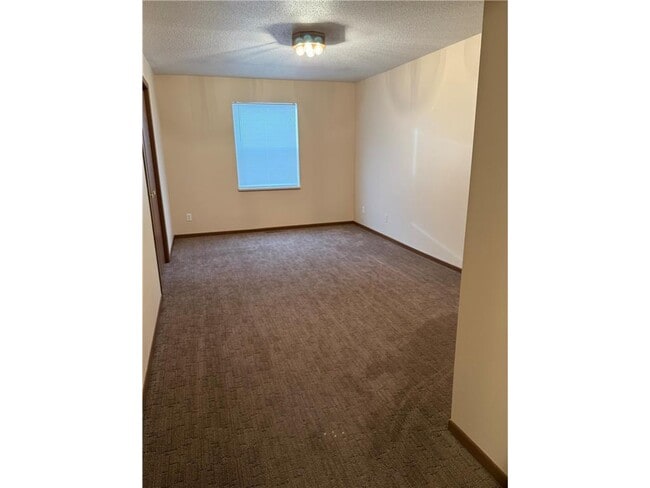 Building Photo - 1706 Lincoln Ave