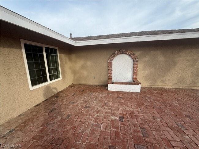 Building Photo - 1502 Christina Dr