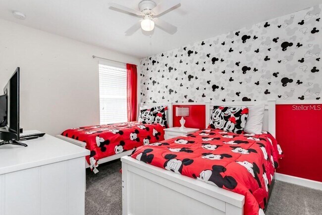 Building Photo - 1561 Flange Dr